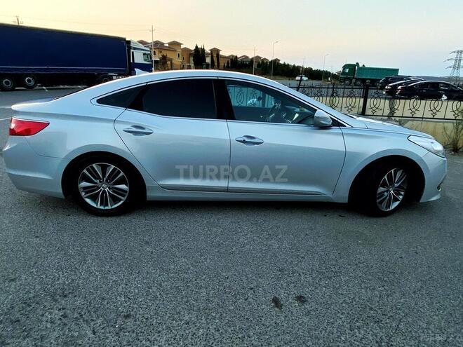Hyundai Grandeur-4