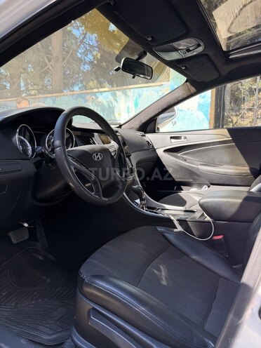 Hyundai Sonata-7