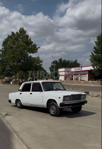 LADA (VAZ) 2107-5