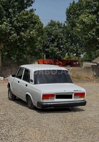LADA (VAZ) 2107-10