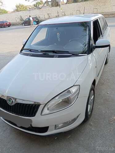 Skoda Fabia-3