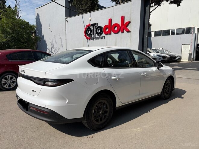 BYD Seal 05-7
