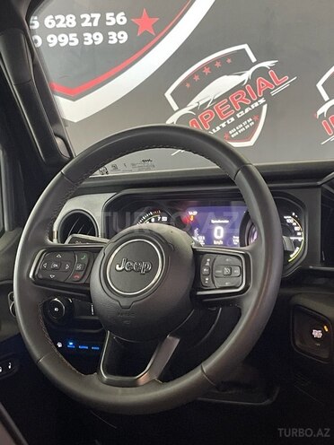 Jeep Wrangler-9