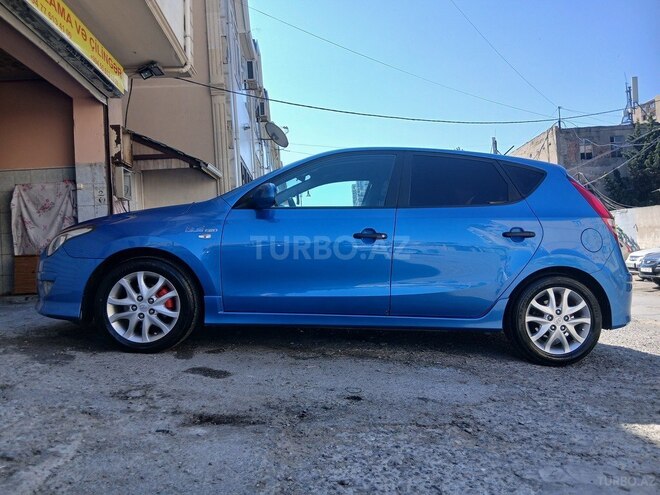 Hyundai i30-11