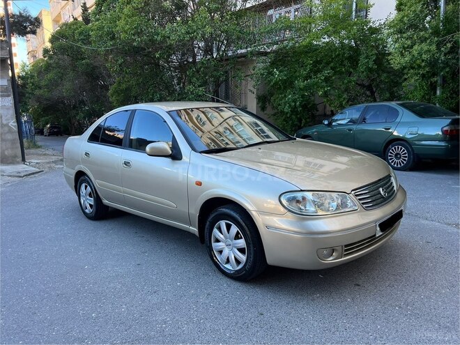 Nissan Sunny-2