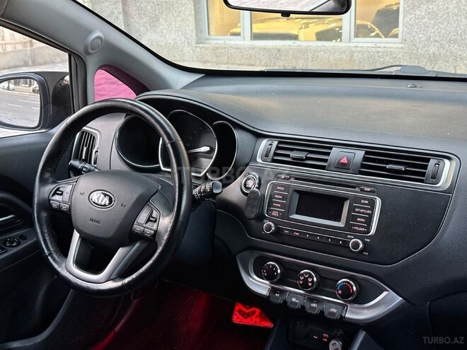 Kia Pride-16