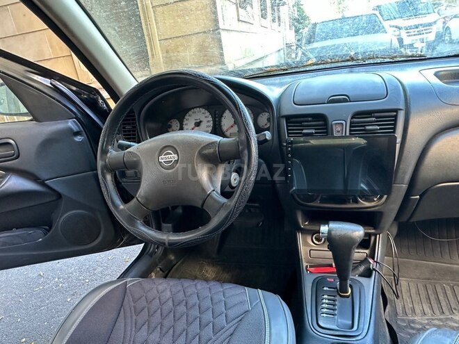 Nissan Sunny-10