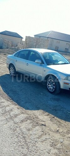 Volkswagen Passat-2