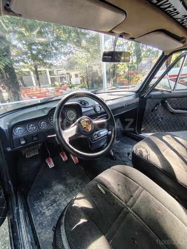 LADA (VAZ) 2106-6