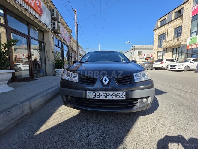 Renault Megane-2