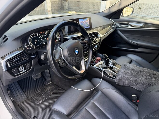 BMW 530-6