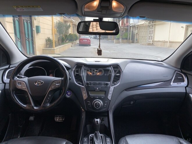 Hyundai Santa Fe-6