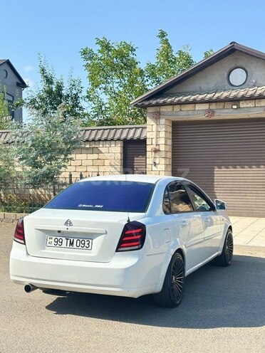 Daewoo Gentra-4