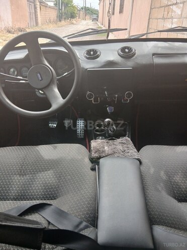 LADA (VAZ) 2106-7