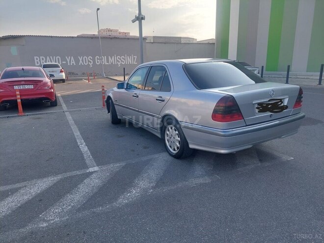 Mercedes C 180-6
