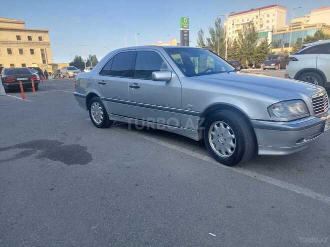 Mercedes C 180-4