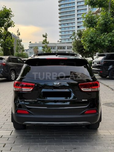 Kia Sorento-5