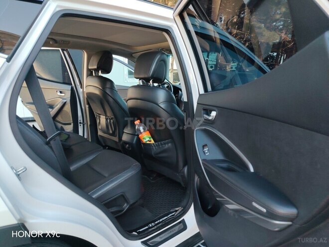 Hyundai Santa Fe-6
