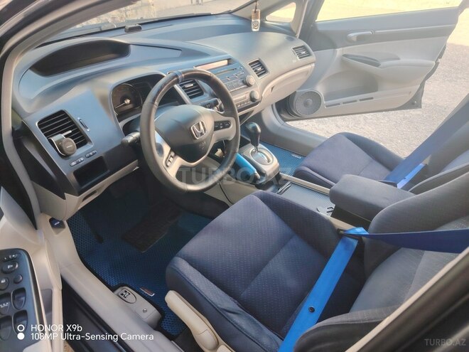 Honda Civic-8