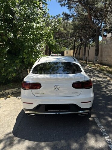 Mercedes GLC 250 4MATIC Coupe-2