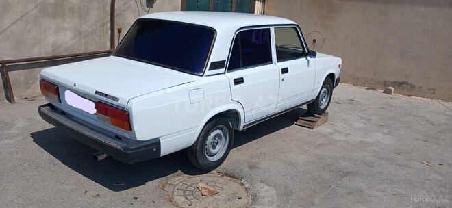 LADA (VAZ) 2107-5