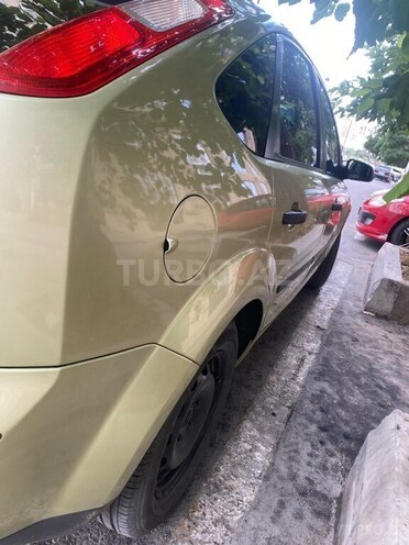 Ford Focus-3