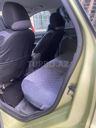 Ford Focus-6