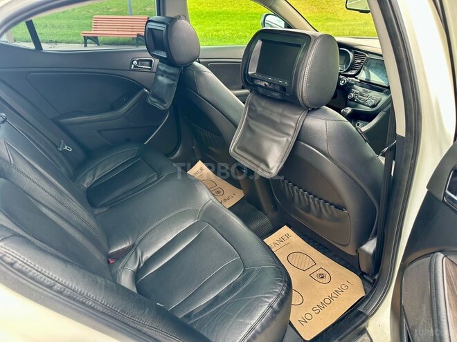 Kia Optima-14