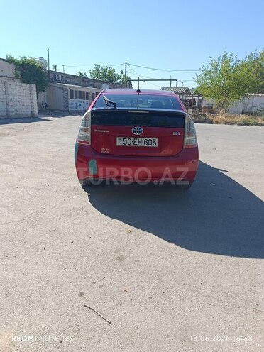 Toyota Prius-2