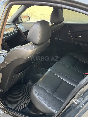 BMW 530-9