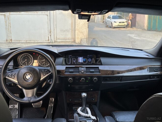 BMW 530-10