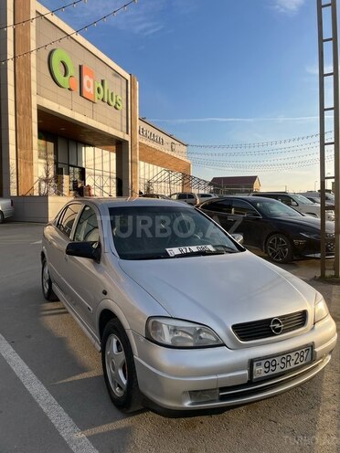 Opel Astra-1