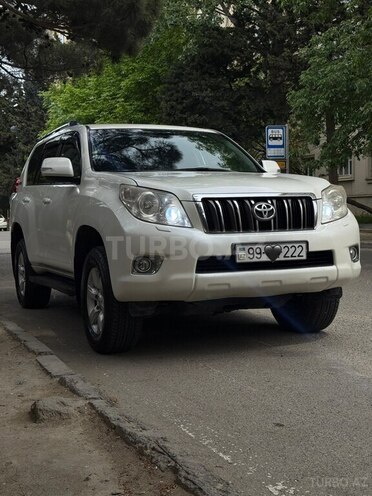 Toyota Land Cruiser Prado-10