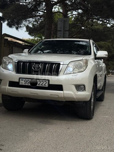 Toyota Land Cruiser Prado-8