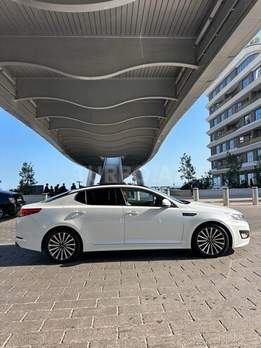 Kia Optima-3