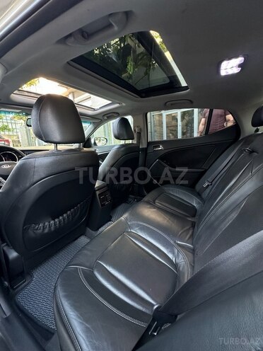 Kia Optima-15