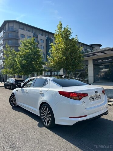 Kia Optima-5