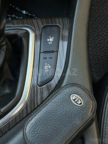 Kia Optima-20