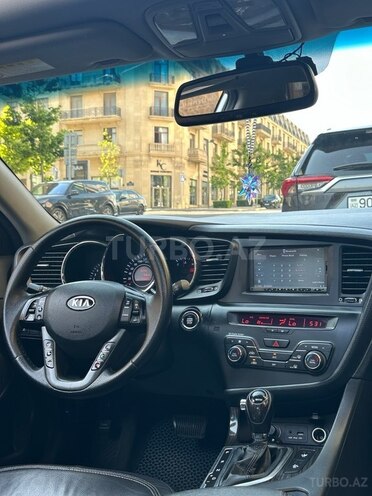 Kia Optima-17