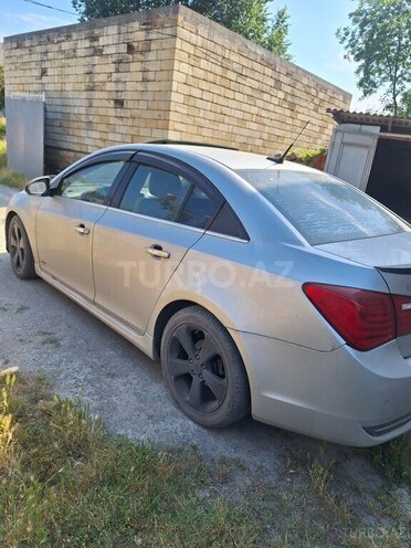 Chevrolet Cruze-8