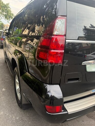 Toyota Land Cruiser Prado-18