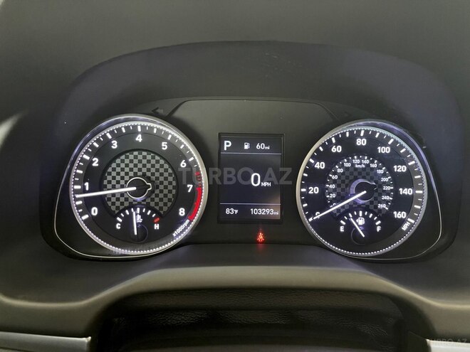 Hyundai Elantra-8