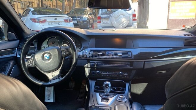 BMW M5-13