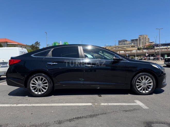 Hyundai Sonata-6