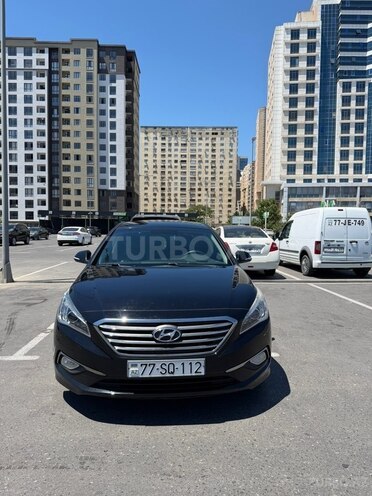 Hyundai Sonata-1