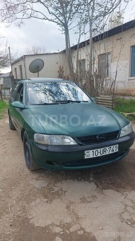 Opel Vectra-3