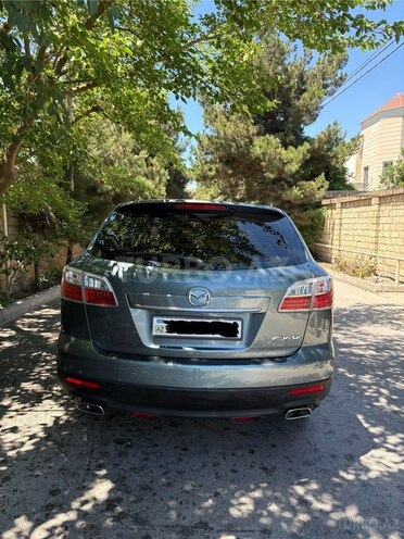 Mazda CX-9-11