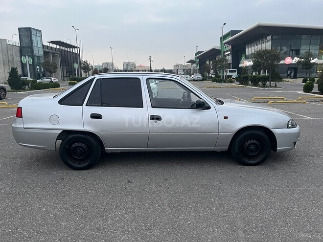 Daewoo Nexia-3