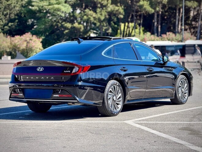 Hyundai Sonata-7