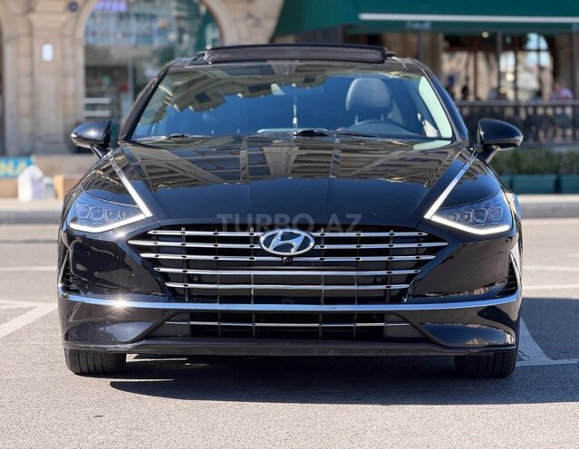 Hyundai Sonata-2